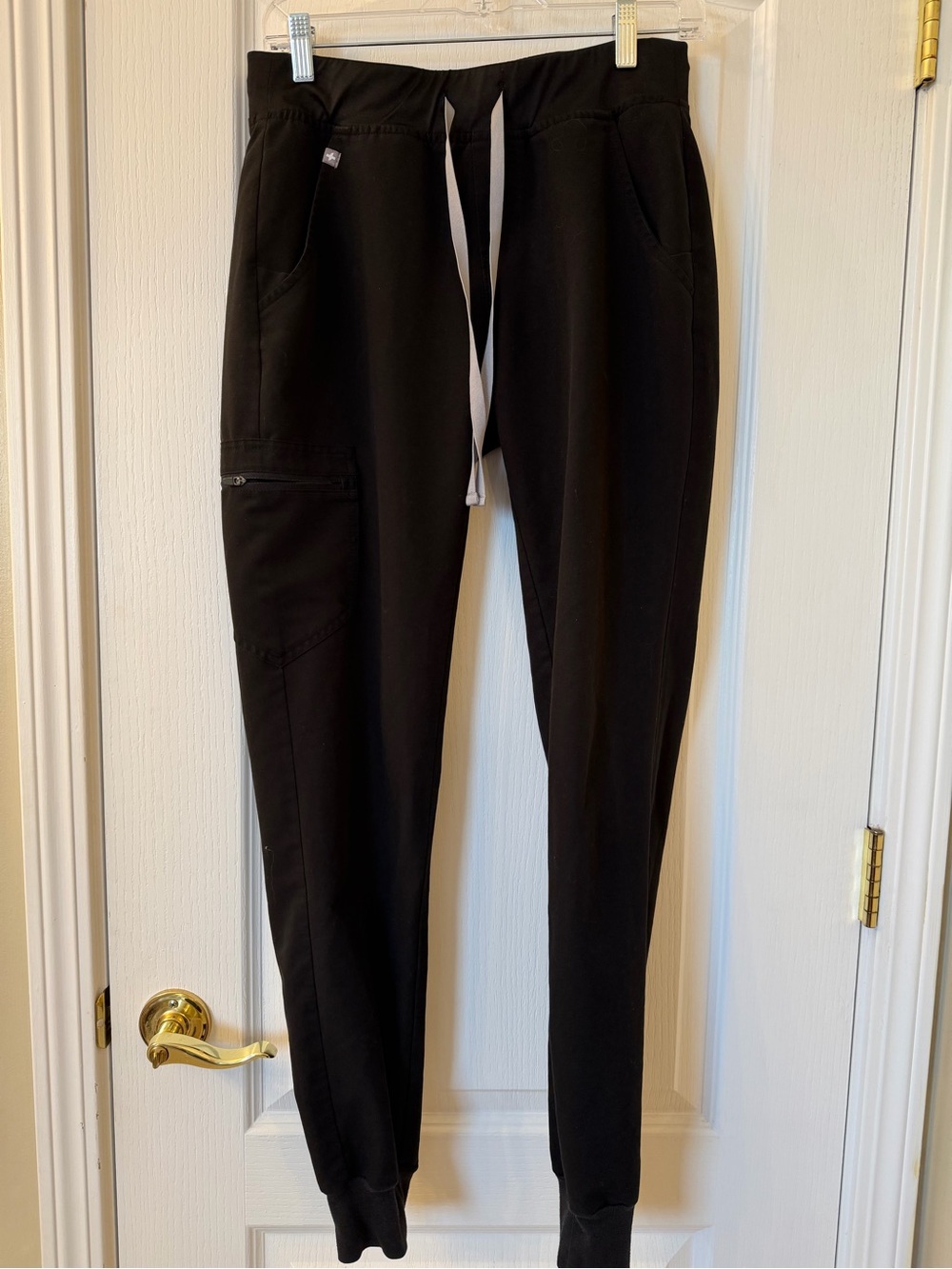 FIGS Technical Collection Black Jogger Scrub Pants Women’s Small Tall